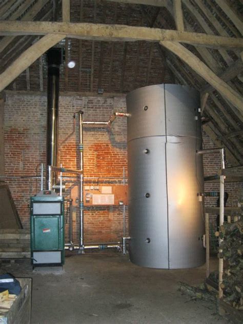 Two Large Detached Properties Heated By A Kw Log Gasification