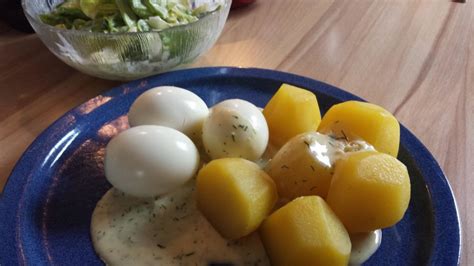 Senfeier Mit Dill Und Salzkartoffeln Bines Thermi Welt