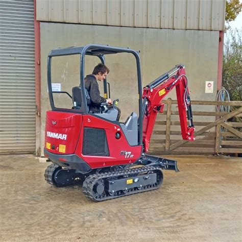 Yanmar SV17VT Canopy Digger Machine Serve