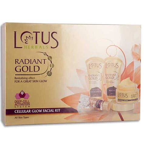 Lotus Herbals Radiant Glow Cellular Glow Facial Kit