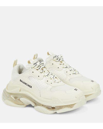 Balenciaga Low-top sneakers for Women | Online Sale up to 55% off | Lyst