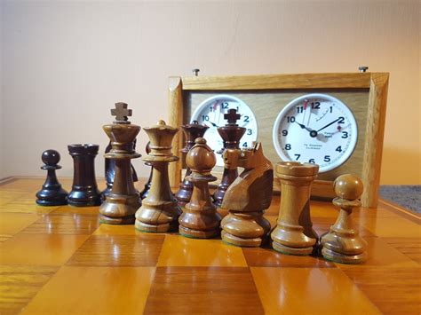 Tour of a chess set collection | ChessBase