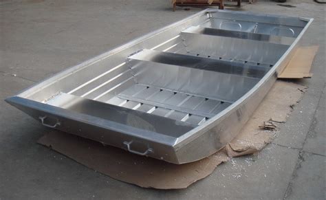 Aluminum: Flat Bottom Aluminum Boats