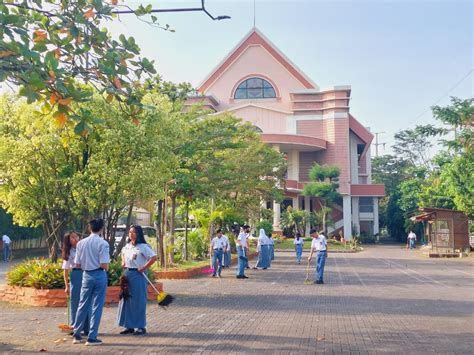 Gelar Aksi Sosial Pada Momentum Hut Sman Semarang Ke