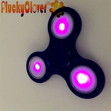 1 Pc Economic Whiteblack Abs Tri Spinner Light Led Fidget Spinners