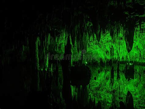 Interior View Of The Meramec Caverns Stock Image Image Of Landscape