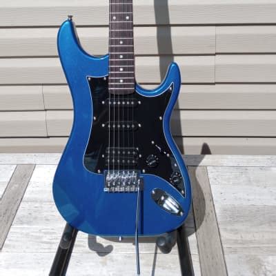 Washburn S2 Strat HSS Metallic Blue Reverb