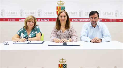 Getafe Firma Un Convenio Con La Asociaci N De Familiares De Personas