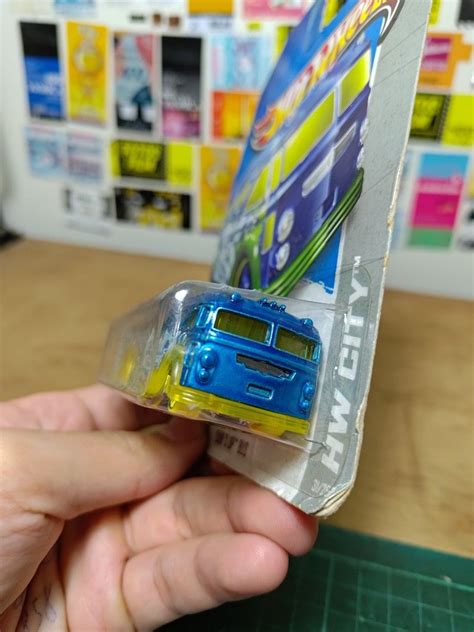 Hot Wheels 未拆 Surf s Up Bus 藍色 黃色 巴 士 公車 HW City 風火輪 合金車 火柴盒 小汽車