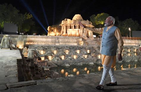 PM visits Surya Mandir in Modhera, Gujarat | Prime Minister of India