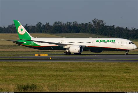 B Eva Air Boeing Dreamliner Photo By Felix Sourek Id