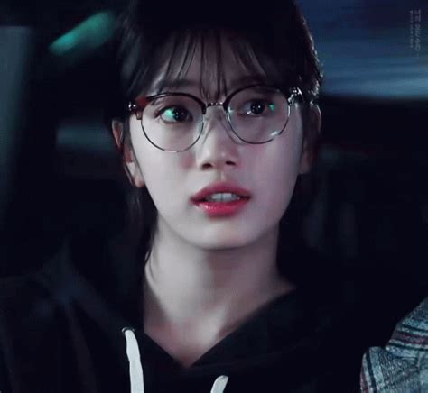 Bae Suzy While You Were Sleeping GIF - Bae Suzy While You Were Sleeping ...