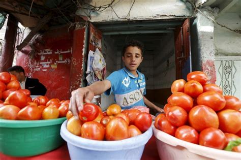 Yemen's food crisis deepens as banks cut credit for shipments | The Jim Bakker Show