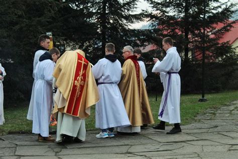 WIELKA SOBOTA WIGILIA PASCHALNA Parafia Rzymskokatolicka Świętego