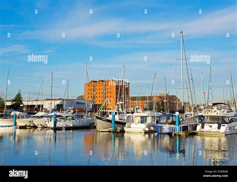 Hull Marina Humberside East Yorkshire England Uk Stock Photo Alamy