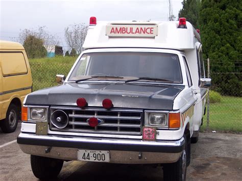 1989 Ford F 250 Ambulance Australian Army 1989 Ford F 25 Flickr