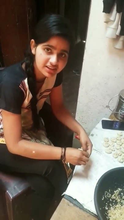 मैंने आज मोमोस बनाये 😋😋momoslover Momos Newshortvideo Utubeshorts