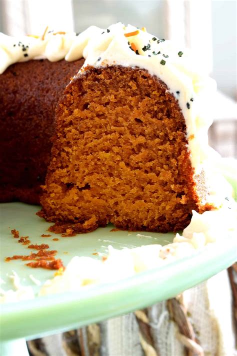 Frosted Pumpkin Puree Bundt Cake Lord Byron S Kitchen