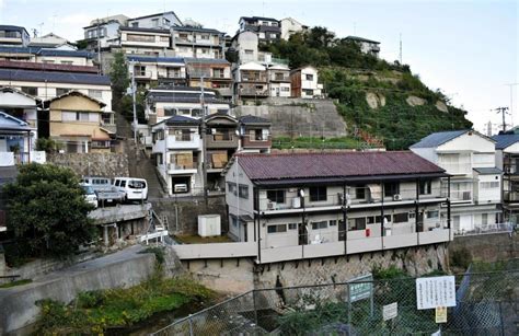 長田・丸山地区、急斜面に民家びっしり 昔は「神戸の奥座敷」 Ms Kobe 神戸新聞next