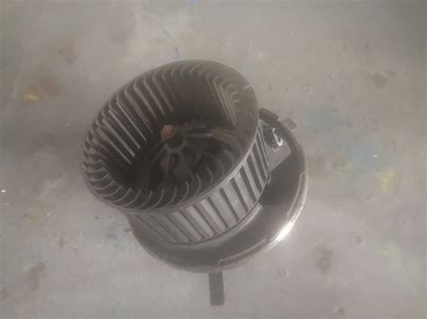 Ventilator Aeroterma Skoda Octavia 2 Sedan 1 6 FSI 115 Cai BLF An 2008