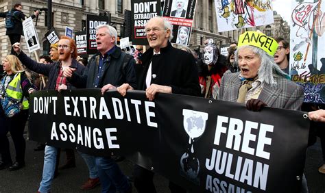 Julian Assange S Extradition Hearing The Only Just Outcome Is His Freedom Popularresistance