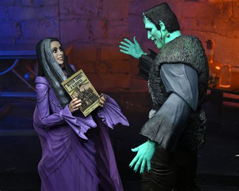 The Munsters 2022 7” Scale Action Figure Ultimate Lily Munster