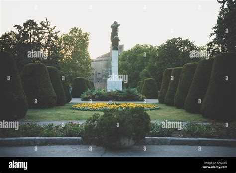 Monumento De Gratitud A Francia Fotograf As E Im Genes De Alta