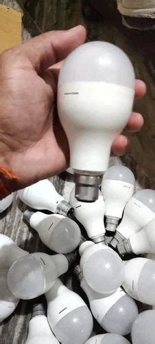 Ac Dc Led Bulb Cool Daylight W At Rs Piece In Sheohar Id