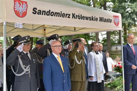 Sandomierskie Obchody Wi Ta Wojska Polskiego I Rocznicy Cudu Nad