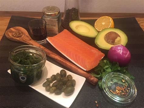 Lachs Avocado Tatar Mit Wakame Salat Brigittas Kulinarium