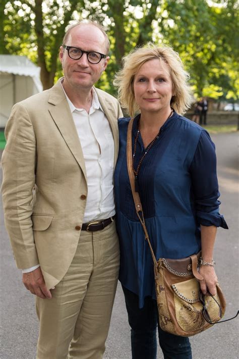 Ade Edmondson and Jennifer Saunders | Photos of the Best British ...