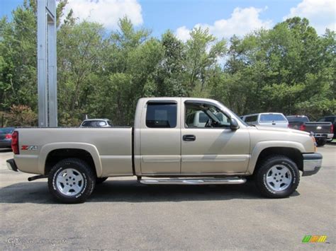 2004 Sandstone Metallic Chevrolet Silverado 1500 LS Extended Cab 4x4