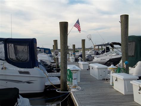 Amenities — Blue Water Marina