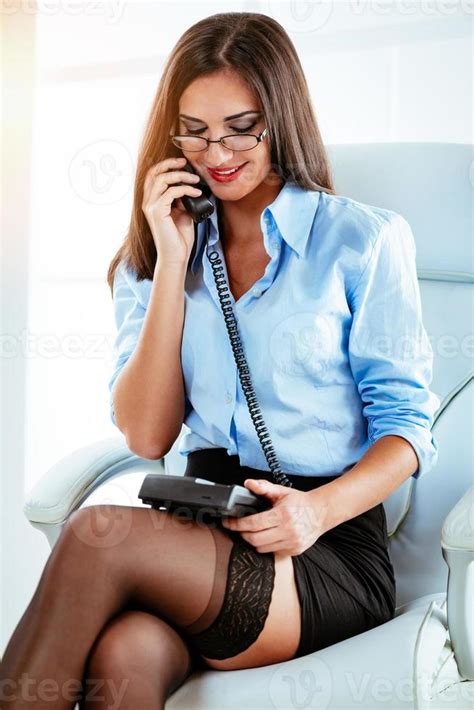 Sexy Secretary Phoning 14068989 Stock Photo At Vecteezy