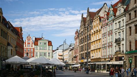 Ten zakaz we Wrocławiu wciąż obowiązuje Tłumy narażają się na wysokie