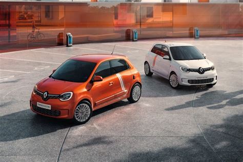 El Renault Twingo cumple 30 años la historia del coche más simpático