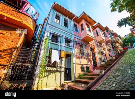 Balat And Istanbul Houses Hi Res Stock Photography And Images Alamy