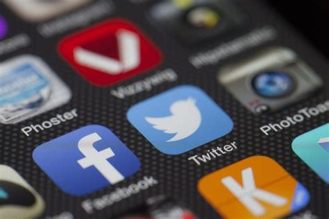 Neue Studie So Nutzen Jugendliche Social Media Bäckerwelt