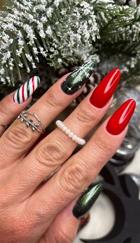 50 Best Festive Christmas Nails Let It Snow Nails