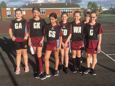 Year 7 Netball Astrea St Ivo