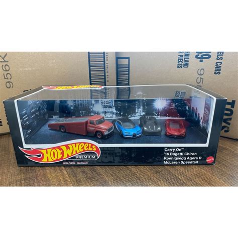 HOT WHEEL PREMIUM GARAGE CARRY ON 16 BUGATTI CHIRON KOENIGSEGG AGERA R MCLAREN SPEEDTAIL