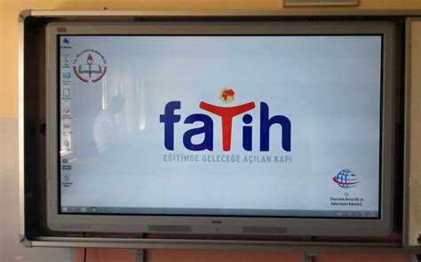 Eğitimde asrın projesi denilen FATİH Projesi 12 yıldır tamamlanamadı