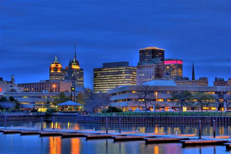 Jay Vee Kay Photography: Downtown Buffalo from the marina