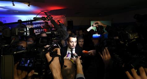 Florian Philippot candidat FN aux élections régionales en ACAL termine 2e