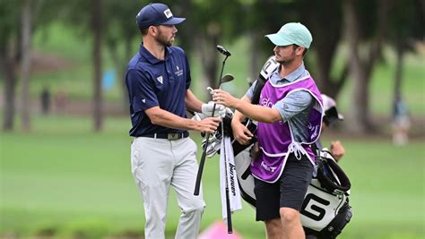 Whats In Chandler Phillips Golf Bag