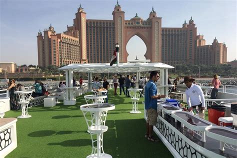 Sterne Megayacht Dinner Kreuzfahrt Mit Internationalem Buffet