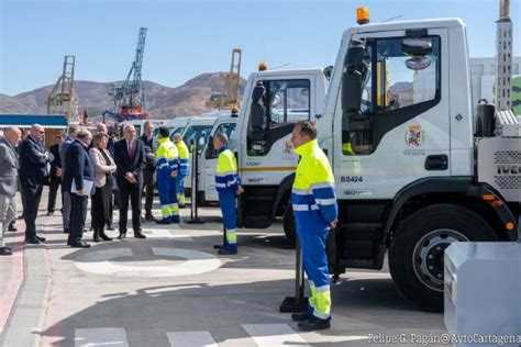 El servicio de limpieza completa la renovación de su flota con un