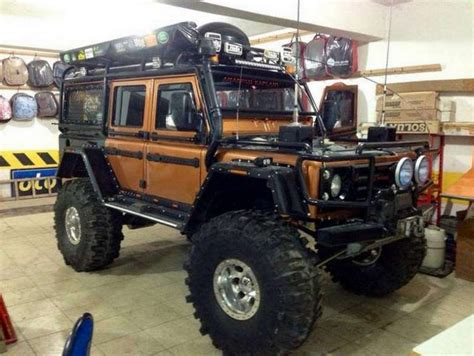 Afternoon Drive Ultimate Zombie Apocalypse Vehicles 26 Photos Land Rover Land Rover