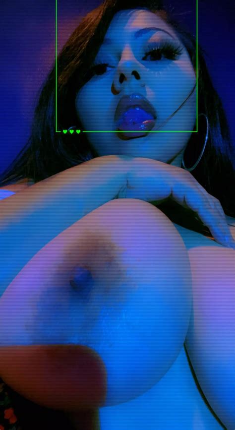 Let Me Titty Fuck Ur Cock Nudes AreolasGW NUDE PICS ORG
