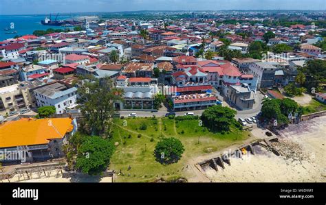 Zanzibar Old Town Hi Res Stock Photography And Images Alamy